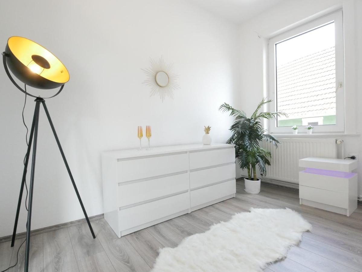 Euphoras - Modern Eingerichtete Ferienwohnung Mit 3 Schlafzimmern Im Harz クラウスタール・ツェラーフェルト エクステリア 写真