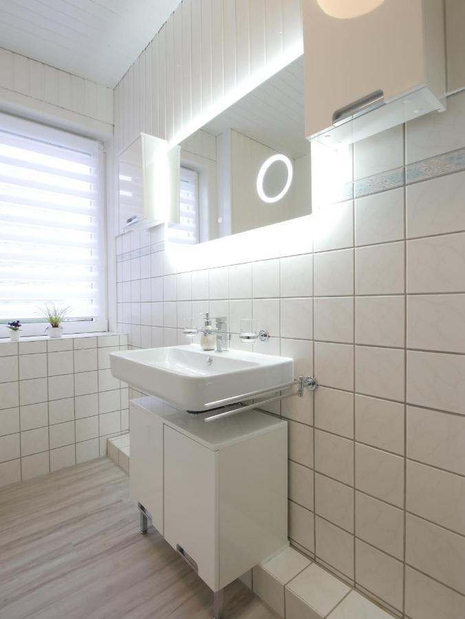 Euphoras - Modern Eingerichtete Ferienwohnung Mit 3 Schlafzimmern Im Harz クラウスタール・ツェラーフェルト エクステリア 写真